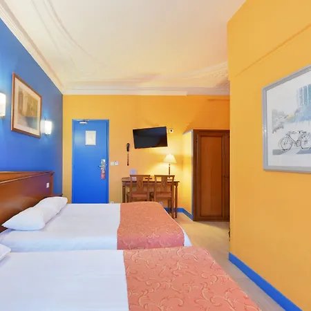 Richmond Gare Du Nord Hotel 2*