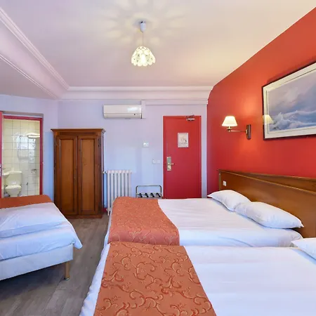 Richmond Gare Du Nord Hotel 2*