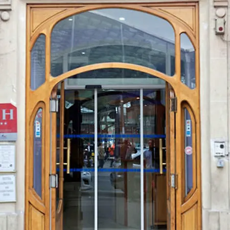 Richmond Gare Du Nord