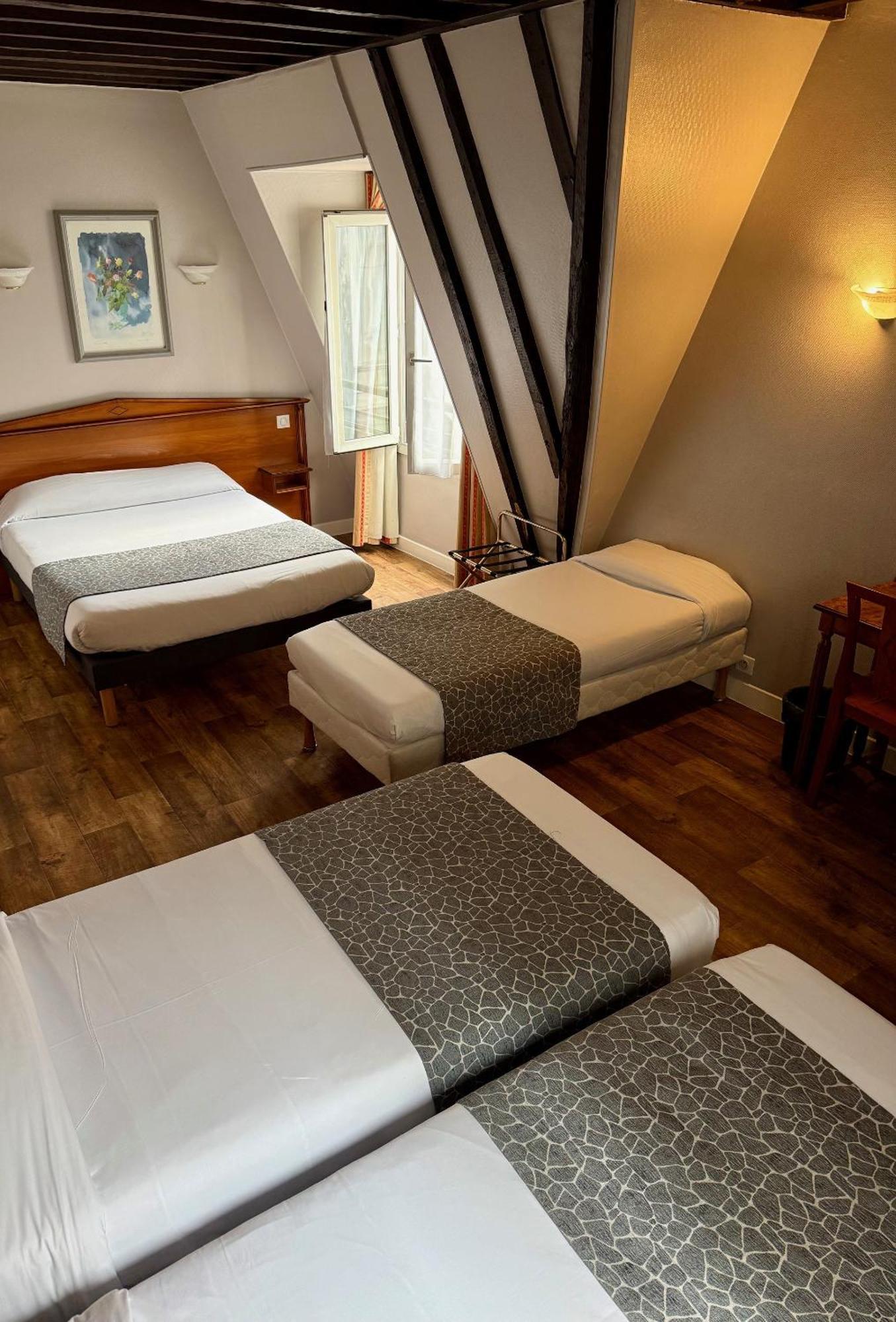 Richmond Gare Du Nord Hotel 2*