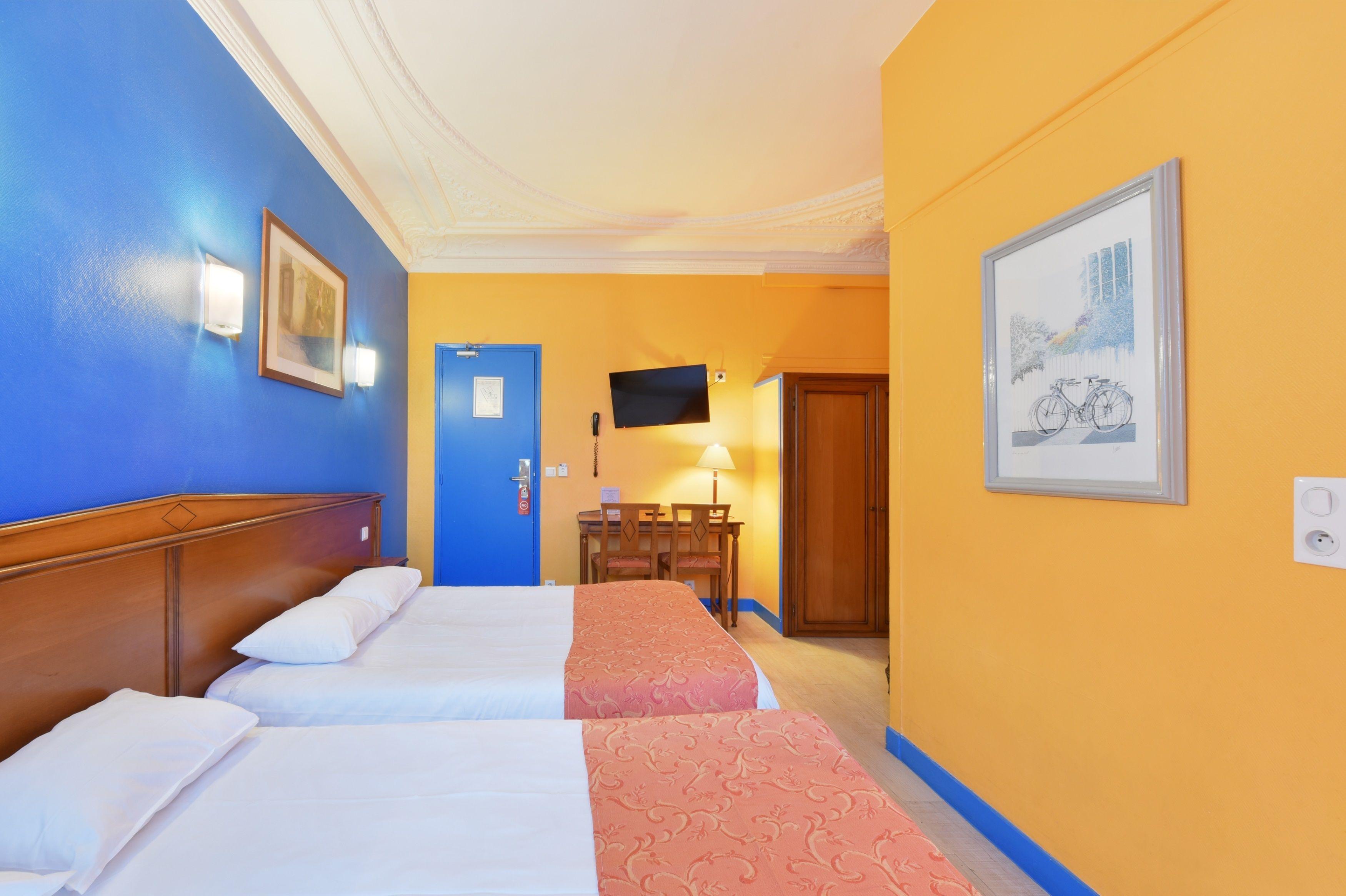 Richmond Gare Du Nord Hotel 2*