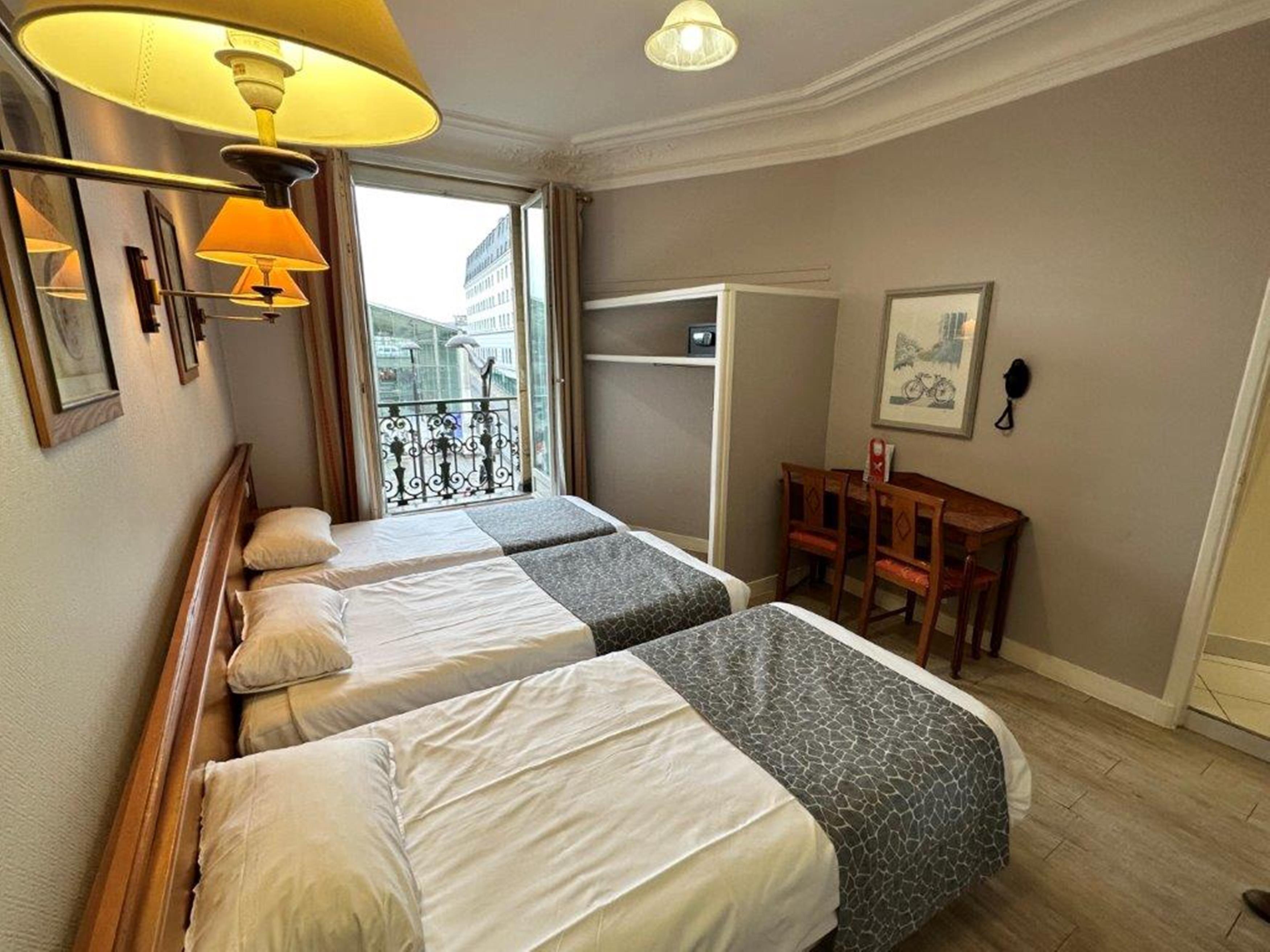 Richmond Gare Du Nord Hotel