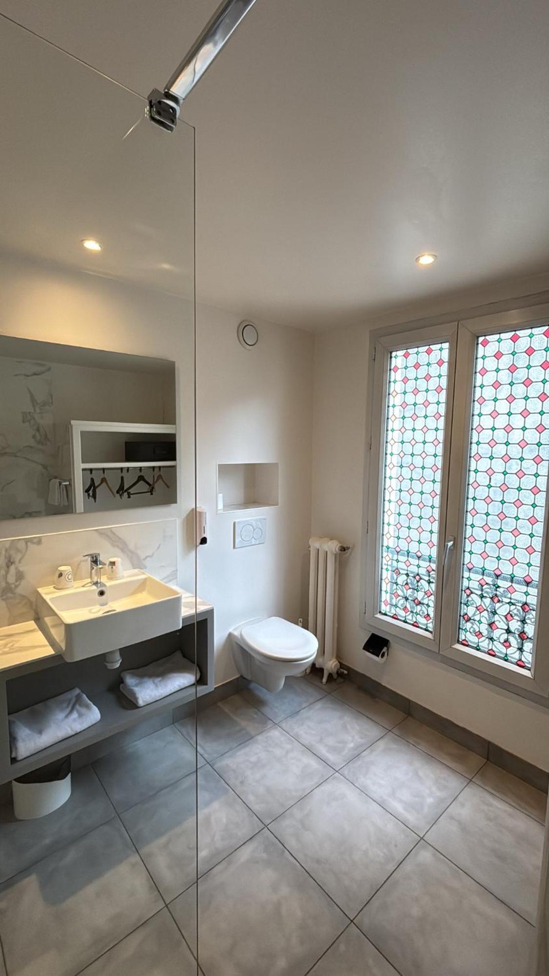 Richmond Gare Du Nord Hotel 2*