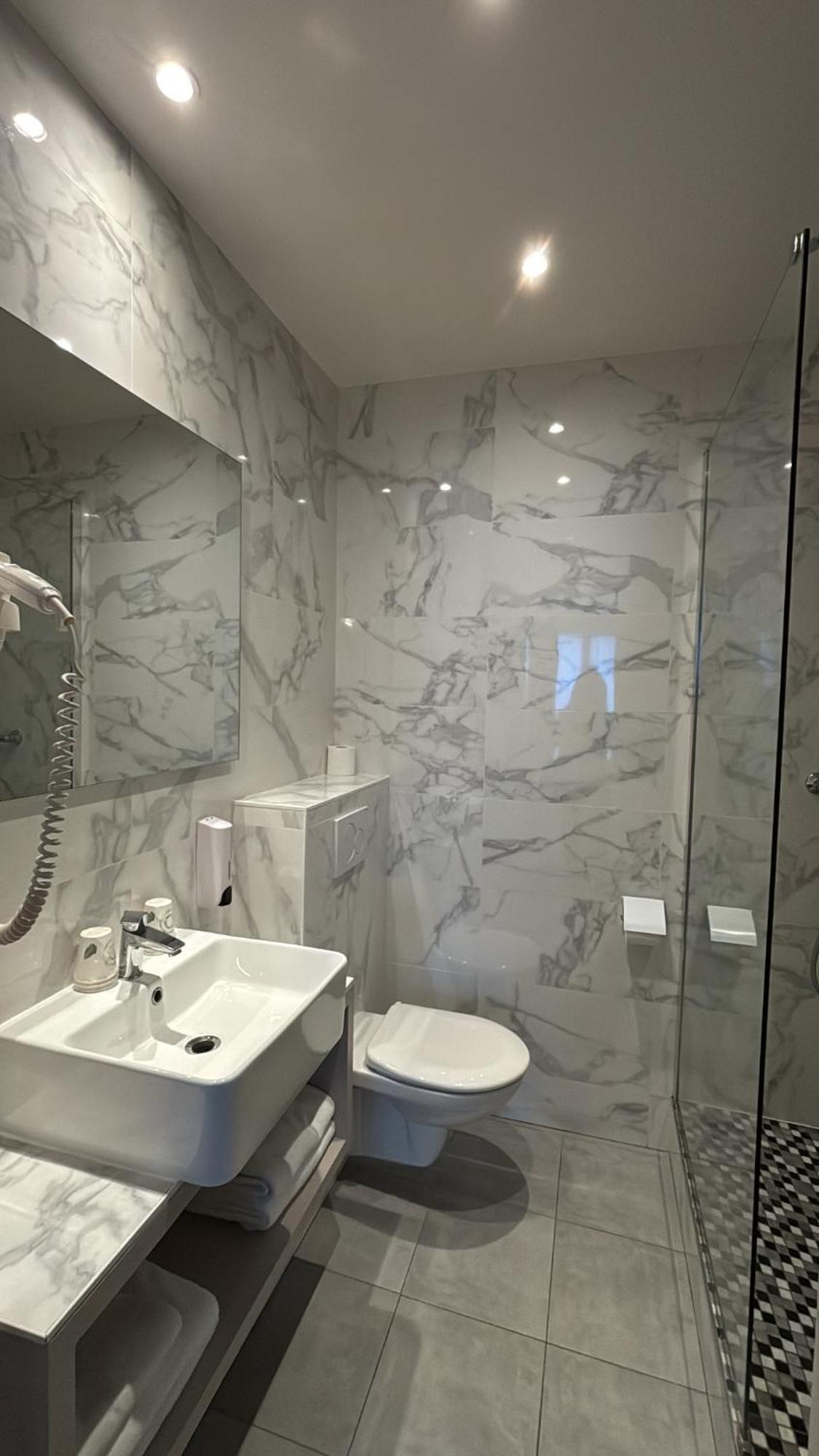 Richmond Gare Du Nord Parigi