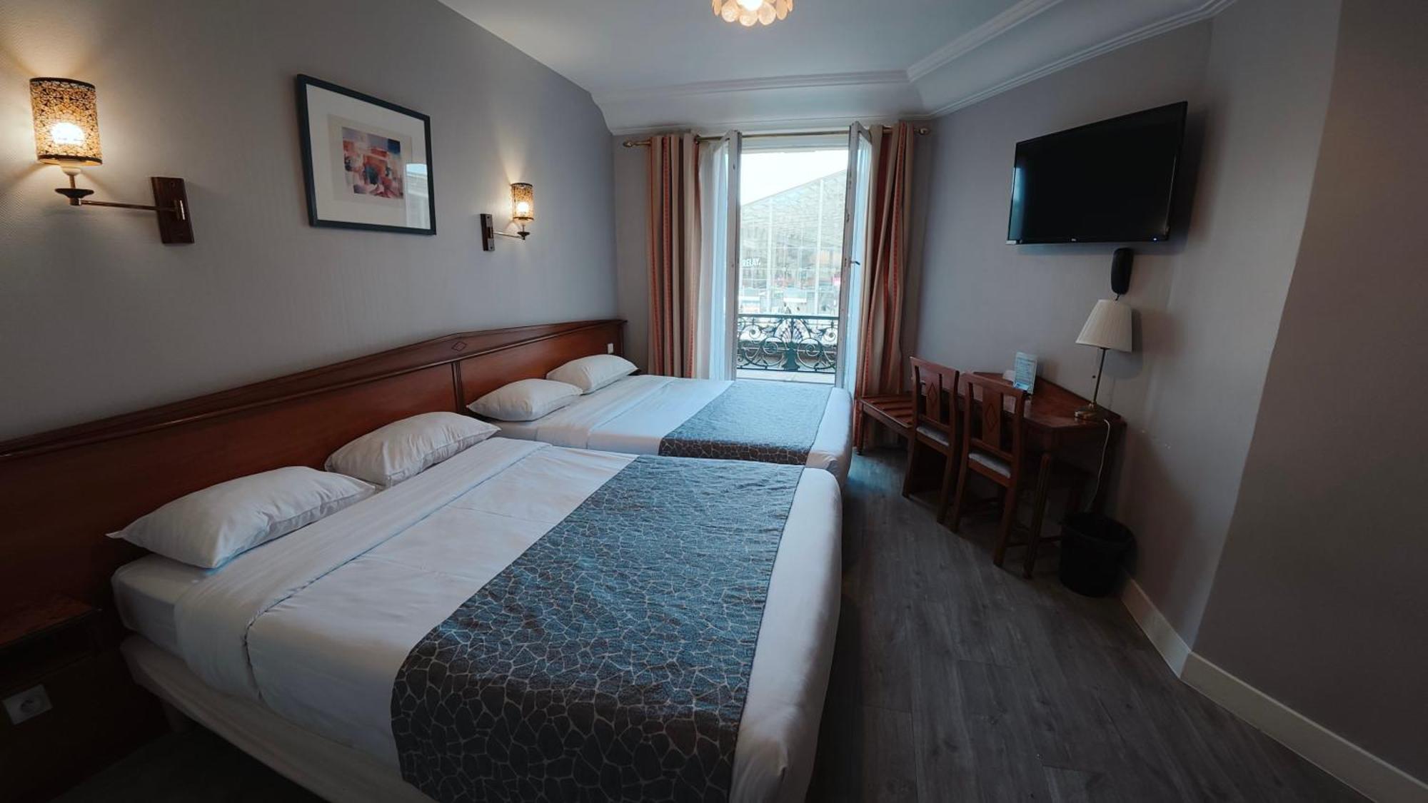 Richmond Gare Du Nord