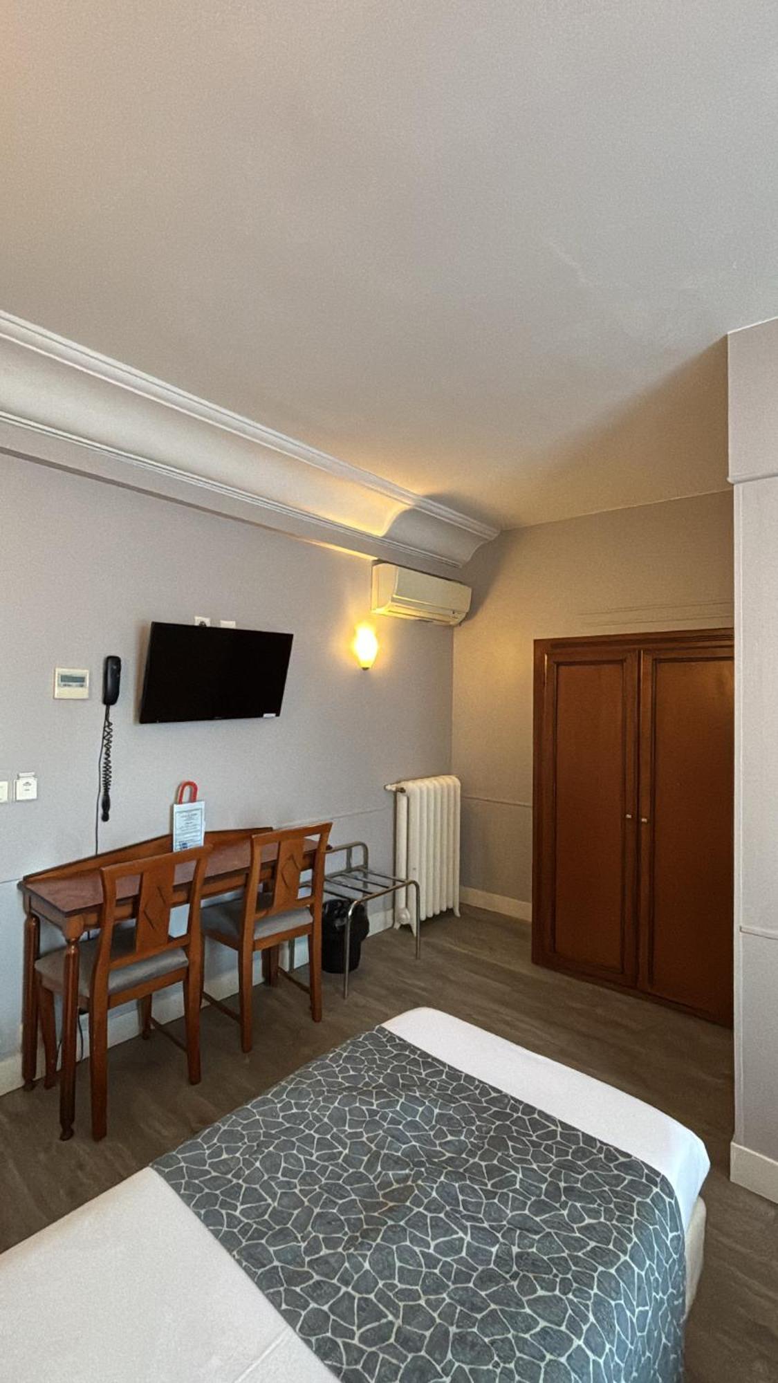 Richmond Gare Du Nord Parigi