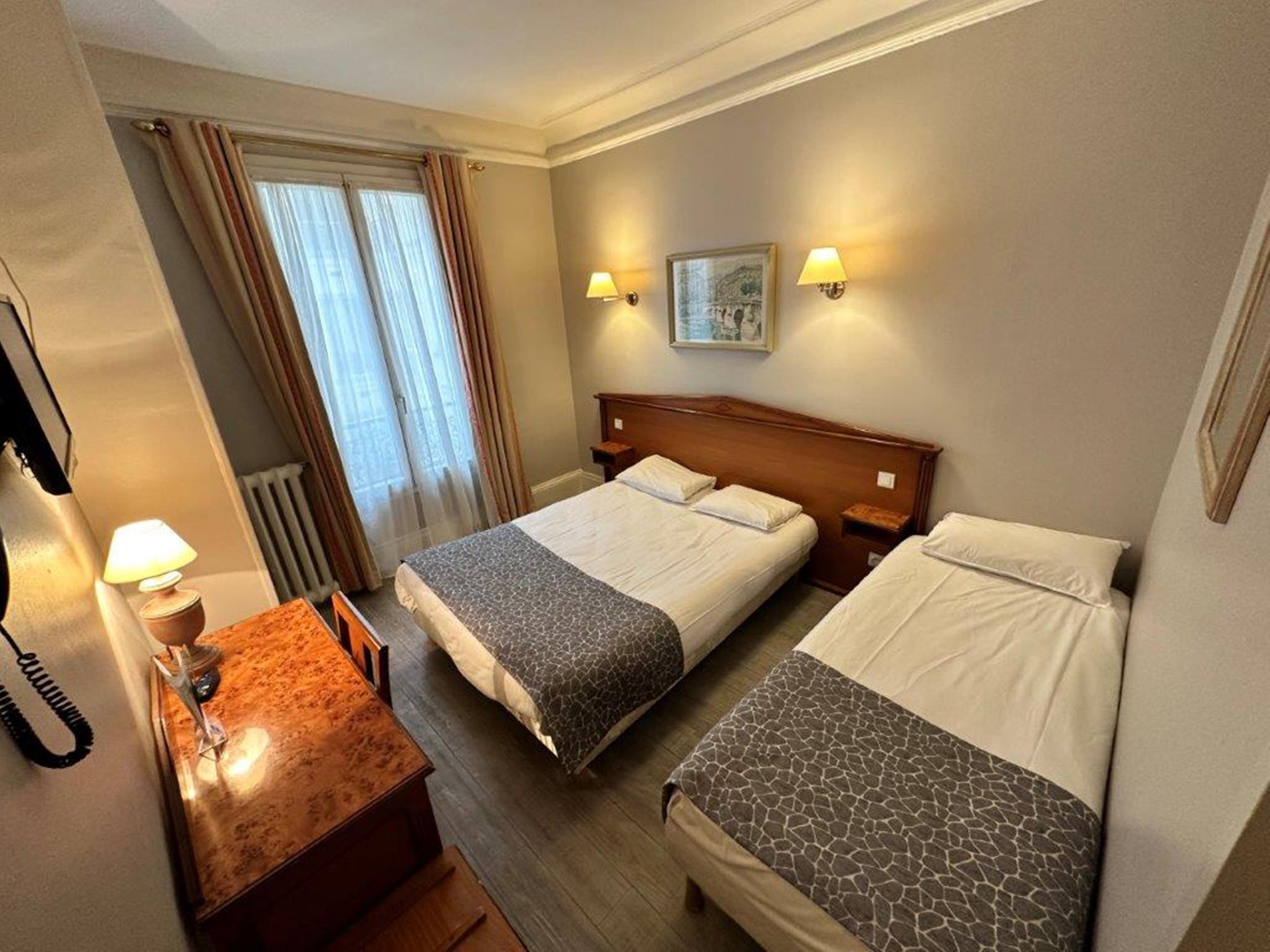 Hotel Richmond Gare Du Nord Parigi